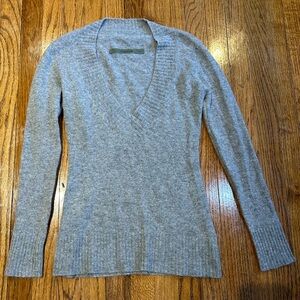 Enza Costa cashmere gray sweater size XS